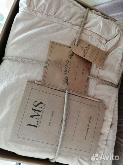 Комплект с рюшкой серия Exclusive Limasso