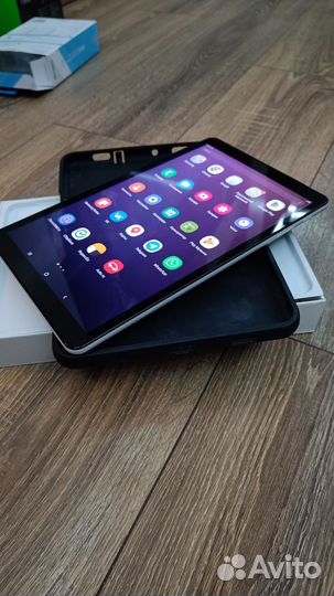 Планшет Samsung Galaxy Tab A