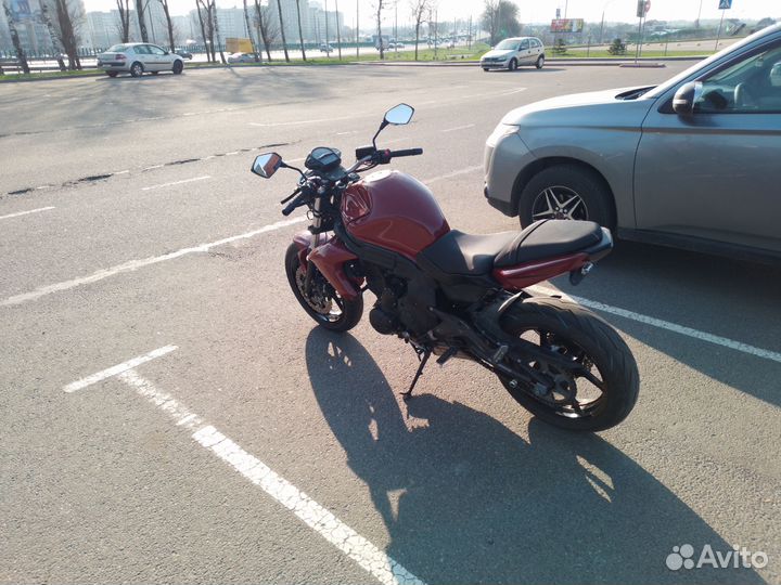 Kawasaki 650 ABS