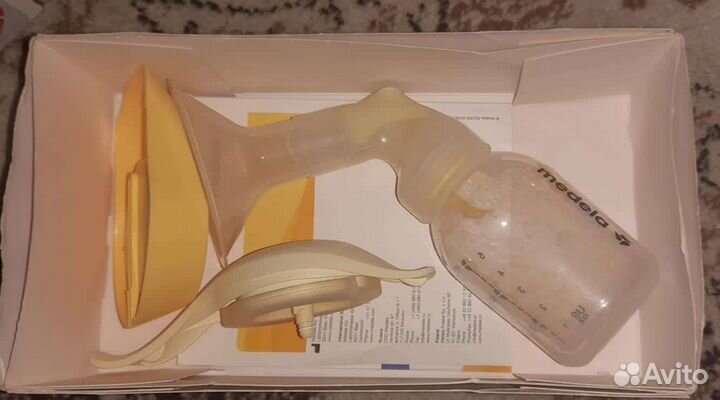 Молокоотсос medela ручной