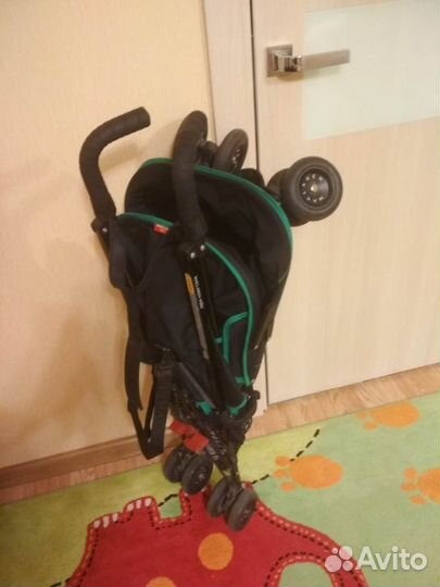 Коляска Maclaren Volo