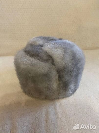 Шапка женская меховая на осень, зиму и весну