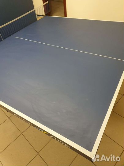 Теннисный стол б/у stiga action roller