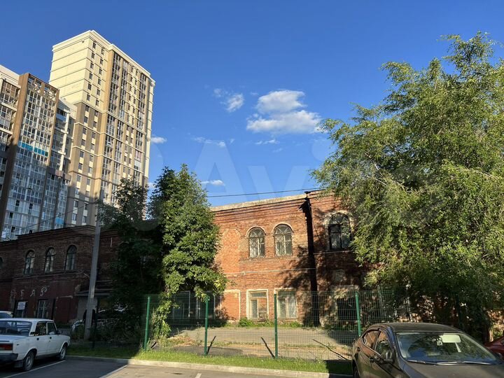 Здание, производство, торговое,1200 м²