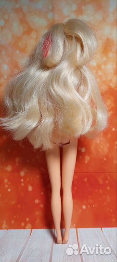 Happy Holiday Barbie 1993