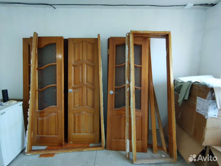 Двери межкомнатные из массива бу