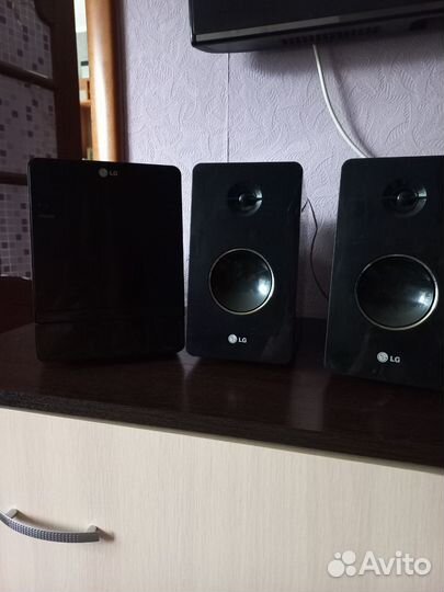 Музыкальный центр