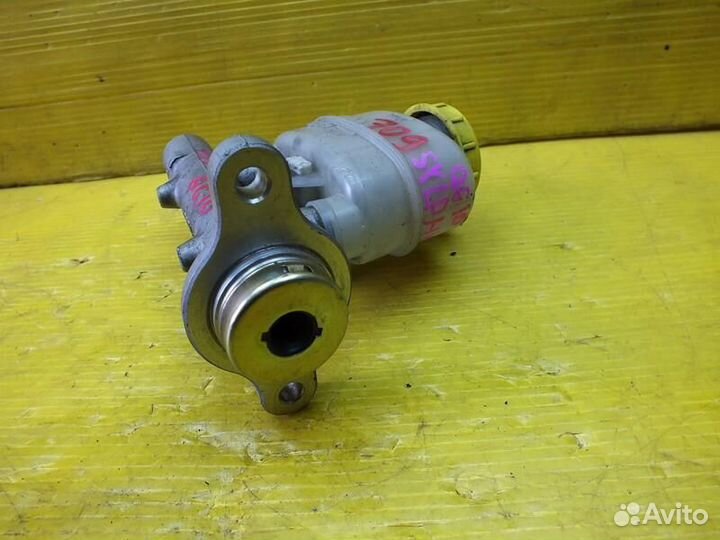 Главный тормозной цилиндр