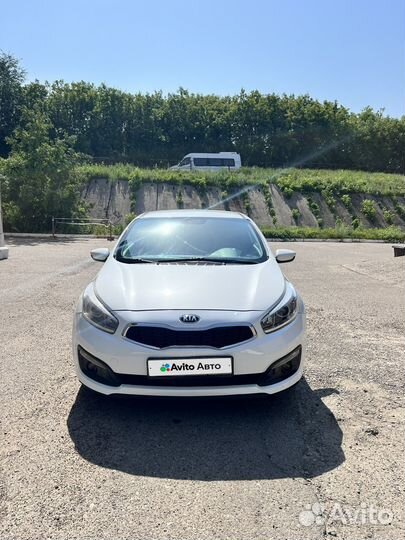 Kia Ceed 1.6 AT, 2018, 160 000 км