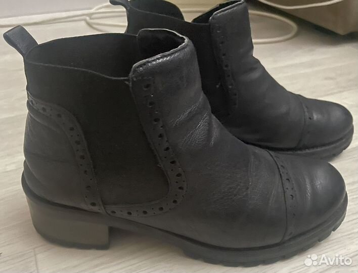 Полусапожки 37