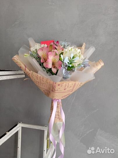 Цветочный букет на праздник