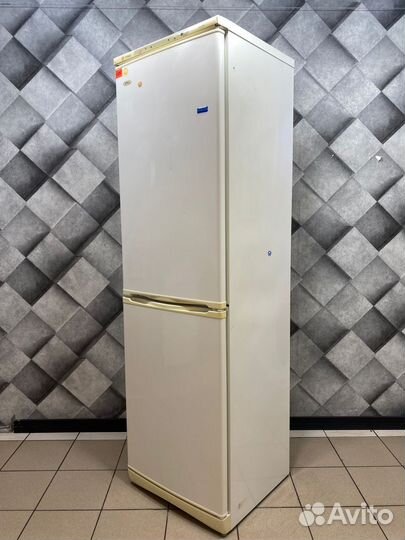 Холодильник бу в хорошем состоянии