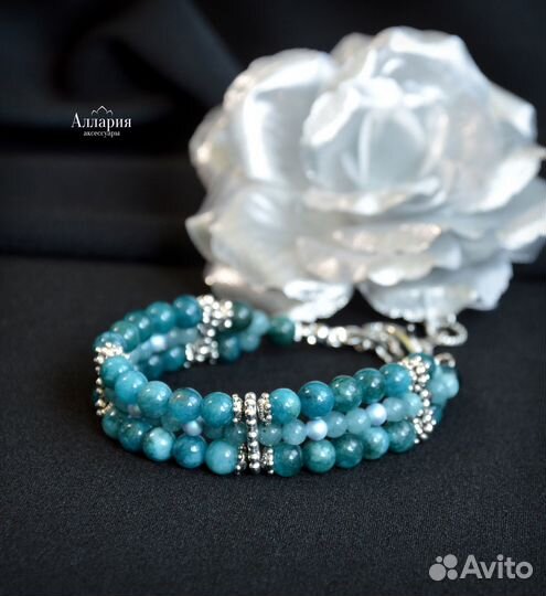 Браслет трёхрядный из натуральных камней