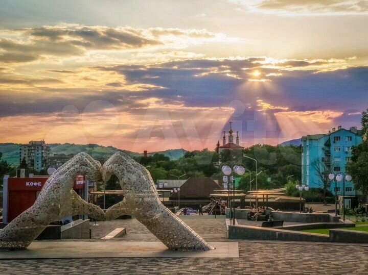 2-к. квартира, 73 м², 1/6 эт.