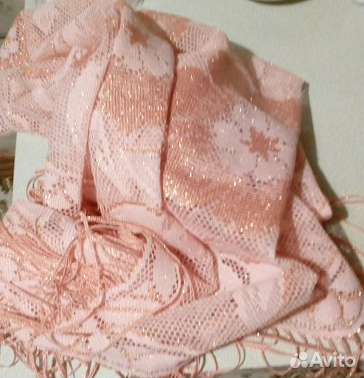 Шаль с люрексом