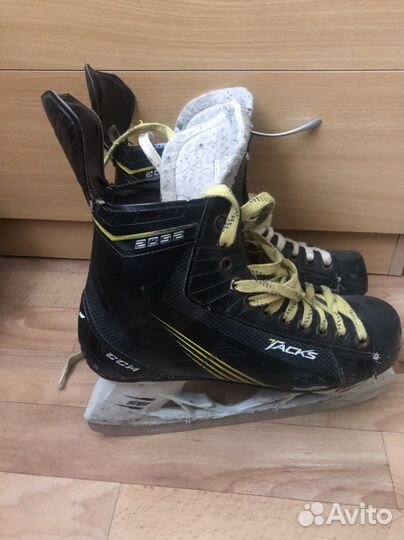 Коньки ccm tacks2052 42 размер