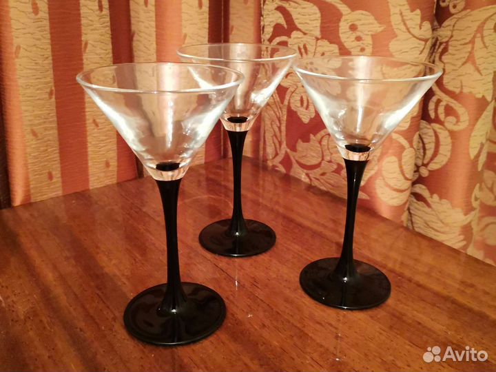 Бокалы для вина