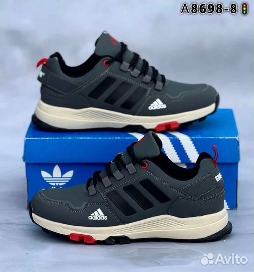 Кроссовки Adidas Goretex водонепроницаемые