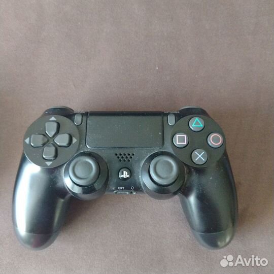 Sony PS4 + 3 dualshock +4 игры