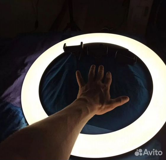 Большая Кольцевая Лампа