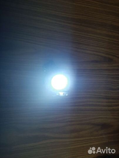 Налобный фонарик