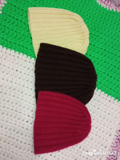 Вязаные шапки