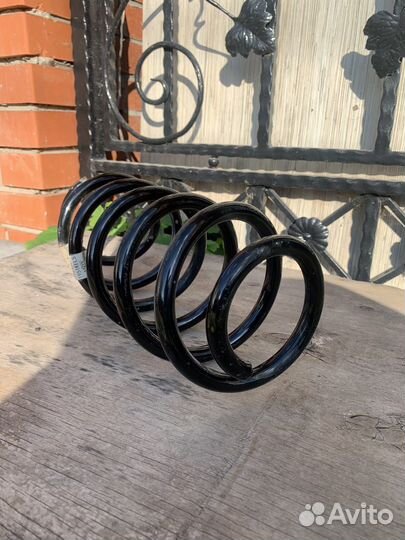 Пружина амортизатора