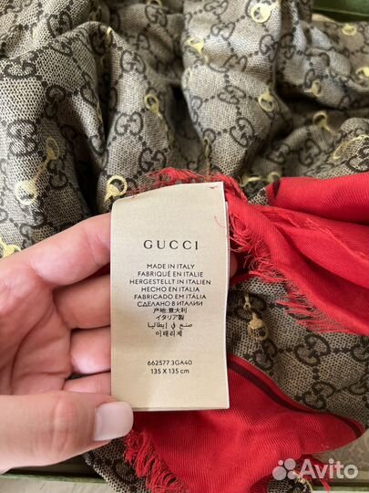 Шарф / шаль Gucci