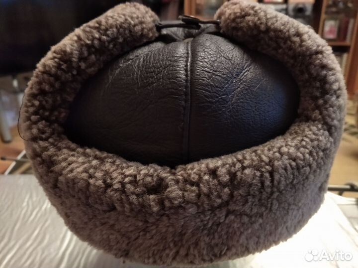 Мужская зимняя кепка из кожи