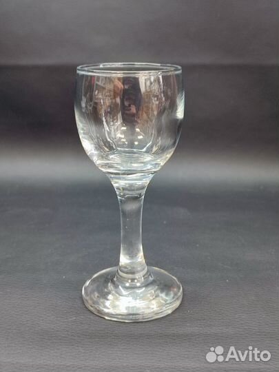 Рюмка стеклянная