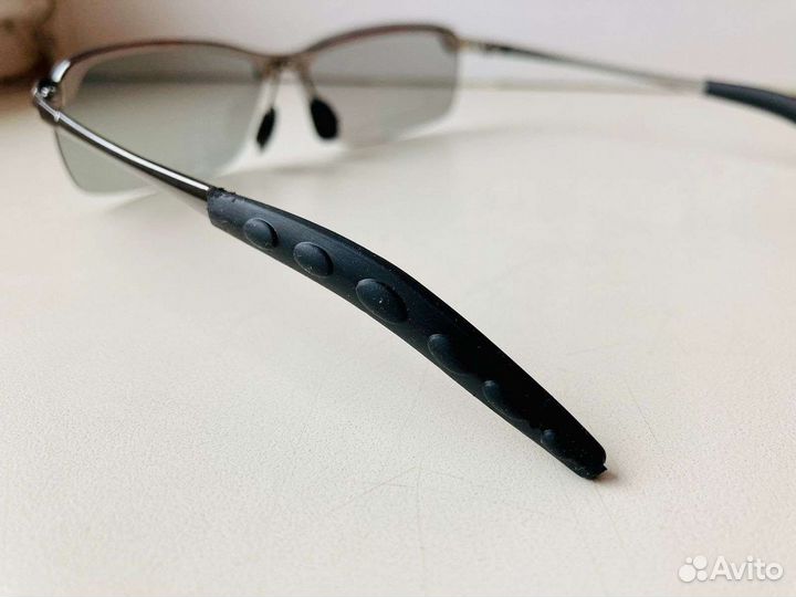 Фотохромные металлические солнцезащитные очки