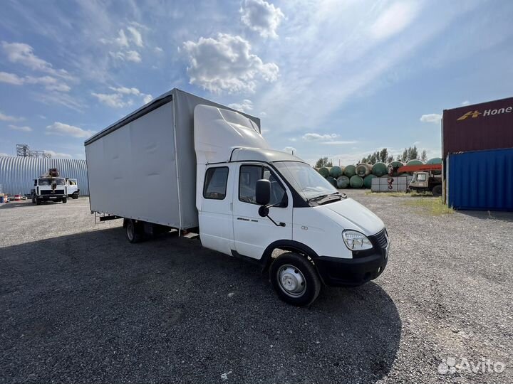 Грузоперевозки