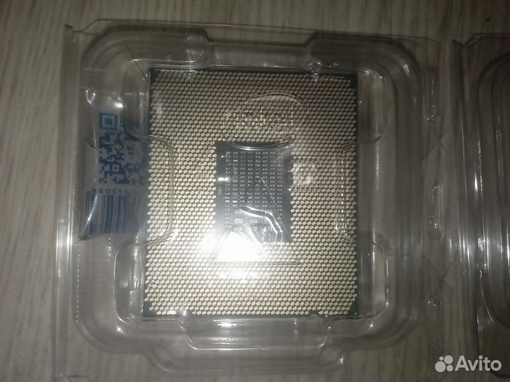 Процессор Intel Xeon E5-2680v4 2.4-3.4GHz 14core