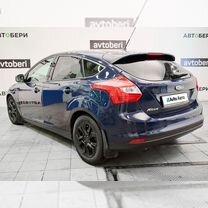 Ford Focus 1.6 MT, 2013, 148 000 км, с пробегом, цена 850 000 руб.