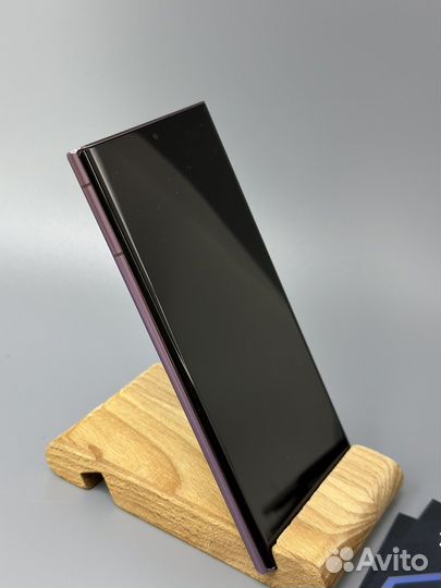 Samsung Galaxy S22 Ultra, 12/256 ГБ