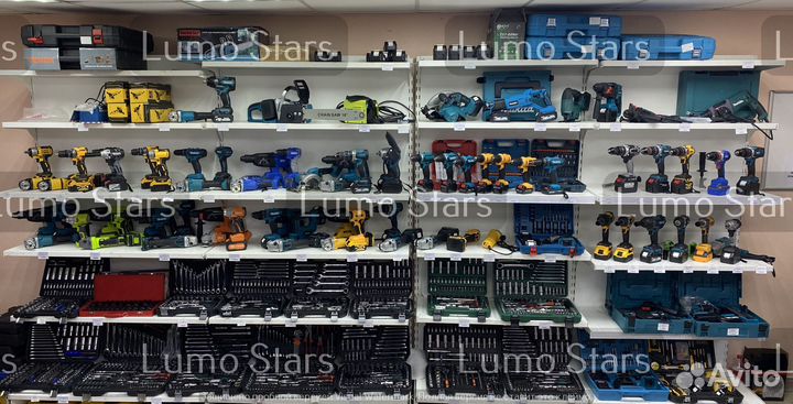 Шуруповерт Makita 28v с набором бит и сверел