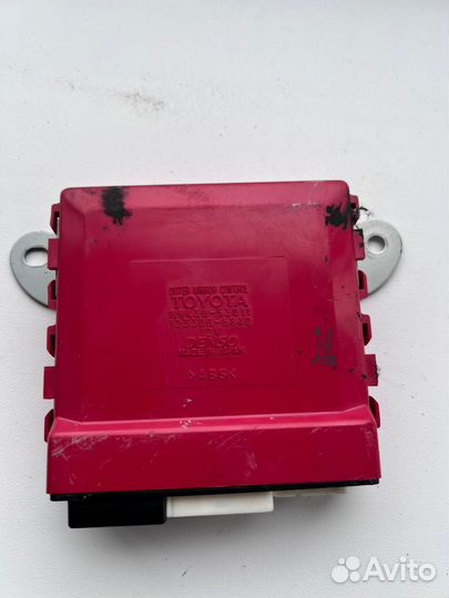 Блок управления передней левой двери lexus is