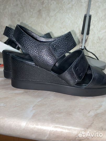 Босоножки сандалии Ecco