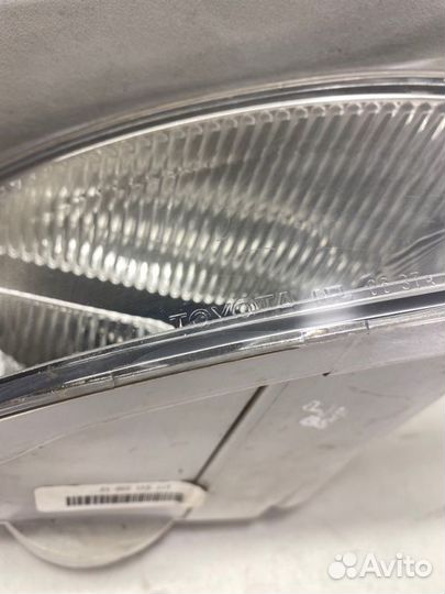 Птф передний правый Toyota Camry ACV30