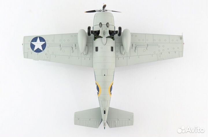 Модель самолета 1/48 Grumman F4F-4 Wildcat