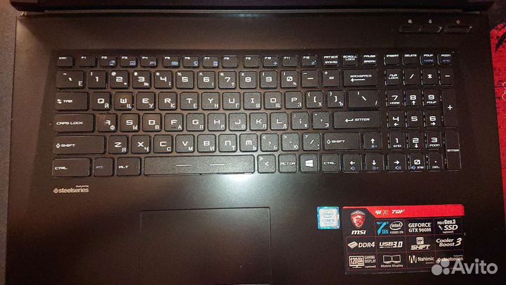 Ноутбук MSI GL72 7QF