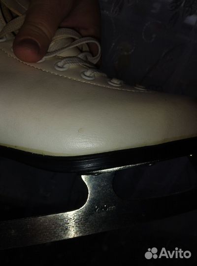 Коньки фигурные 37 размер 240 мм стелька женские