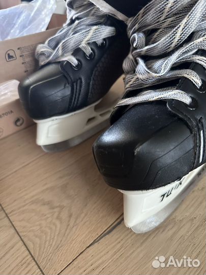 Коньки хоккейные Bauer supreme р-р 38.5