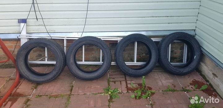 Goodyear UltraGrip Ice 2 225/55 R17 101T