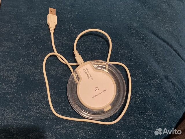 Беспроводная зарядка для телефона