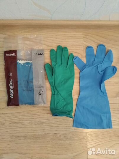 Перчатки нитриловые