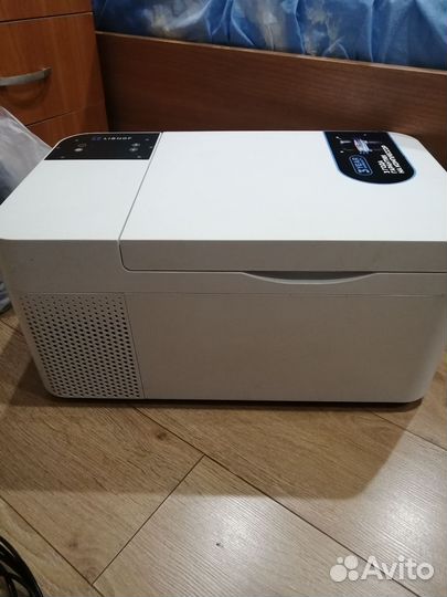 Холодильник Libhof X 18