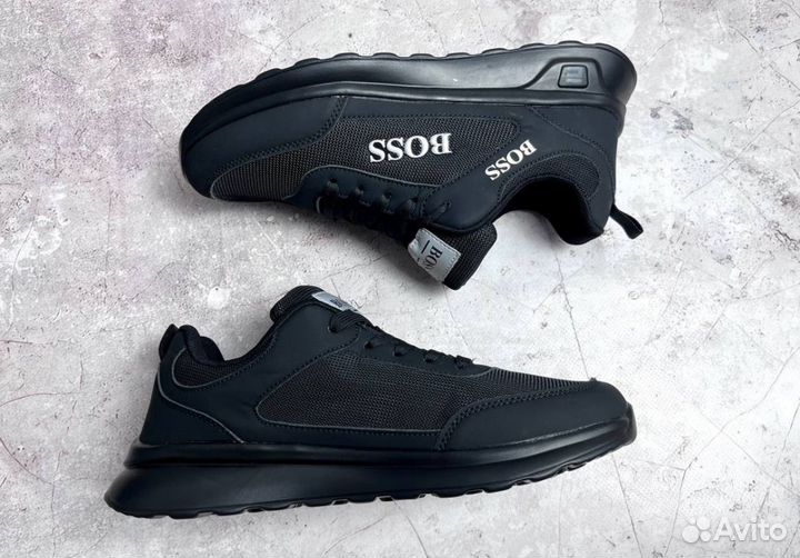 Кроссовки Boss модные