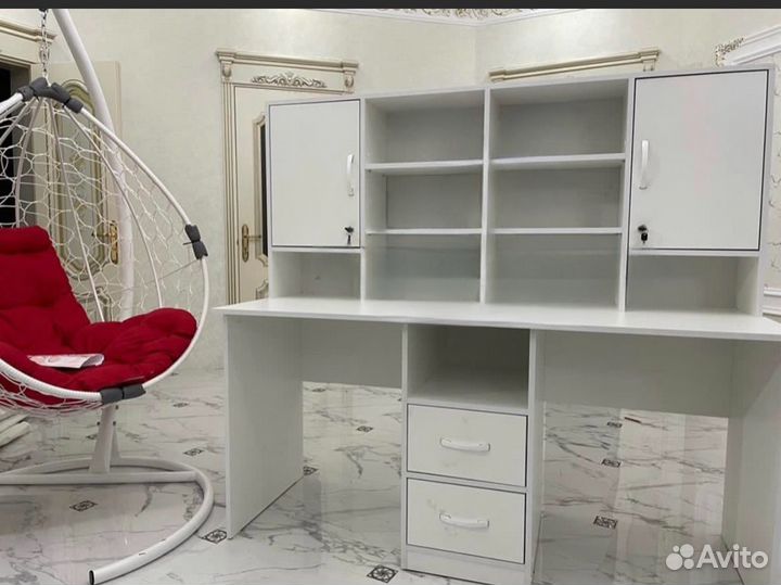 Стол писменный