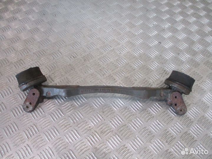 Кронштейн двс Volvo 20847748